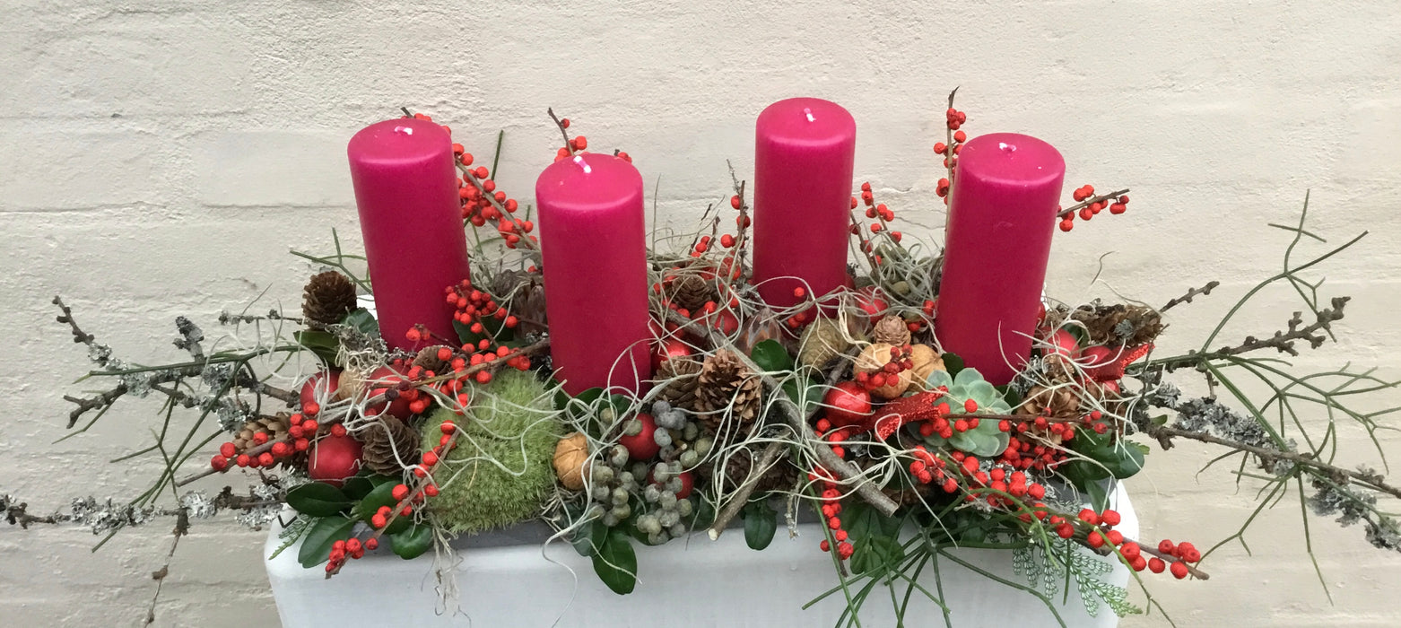 Adventsdekoration med bloklys